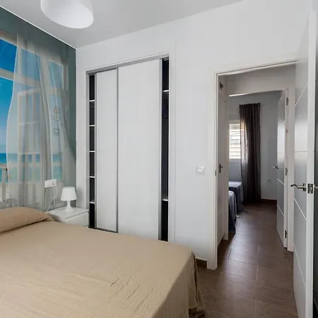 Casa Moises Brisa * Cadiz